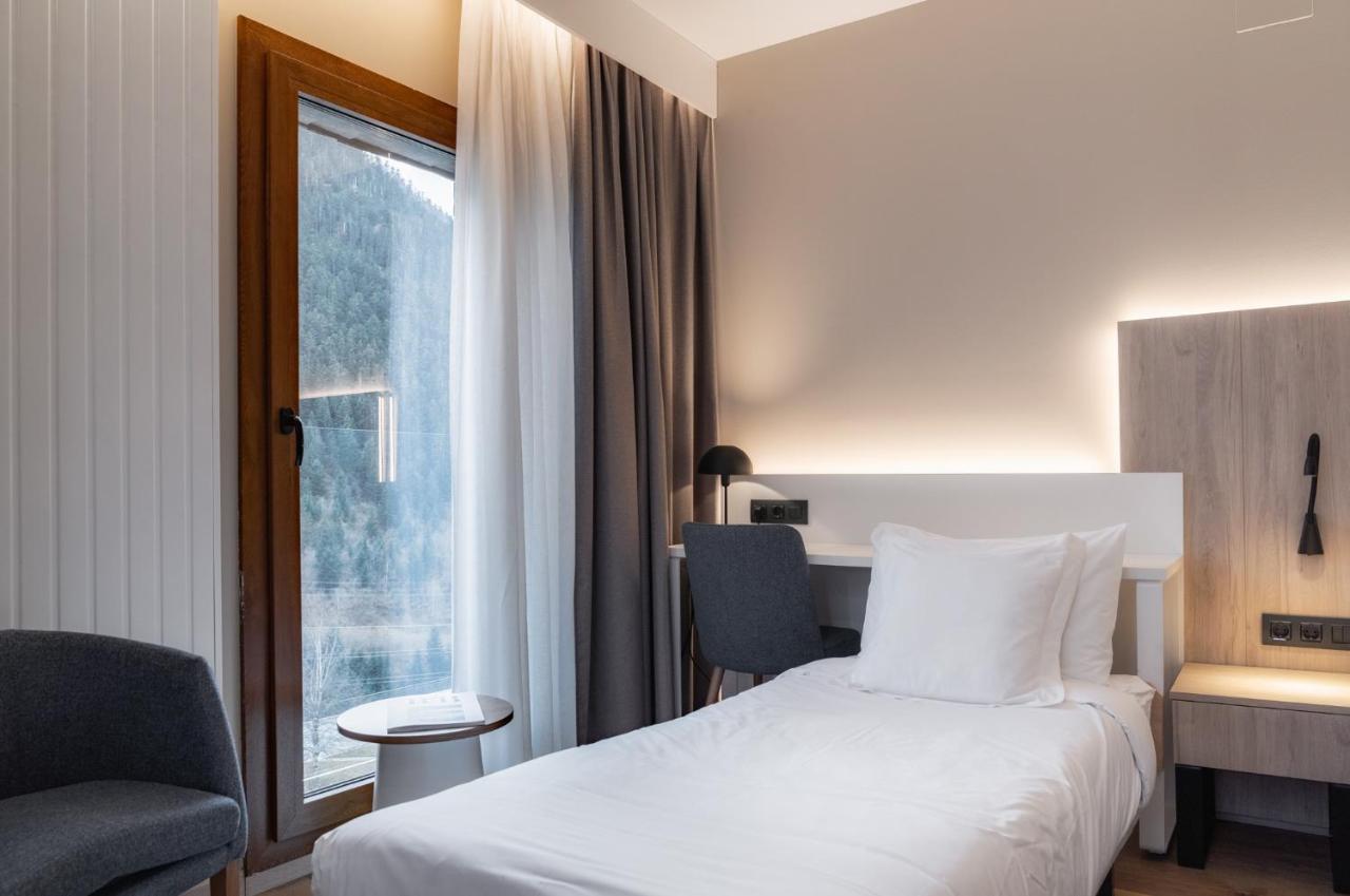 Hotel Montarto Бакейра-Берет Экстерьер фото