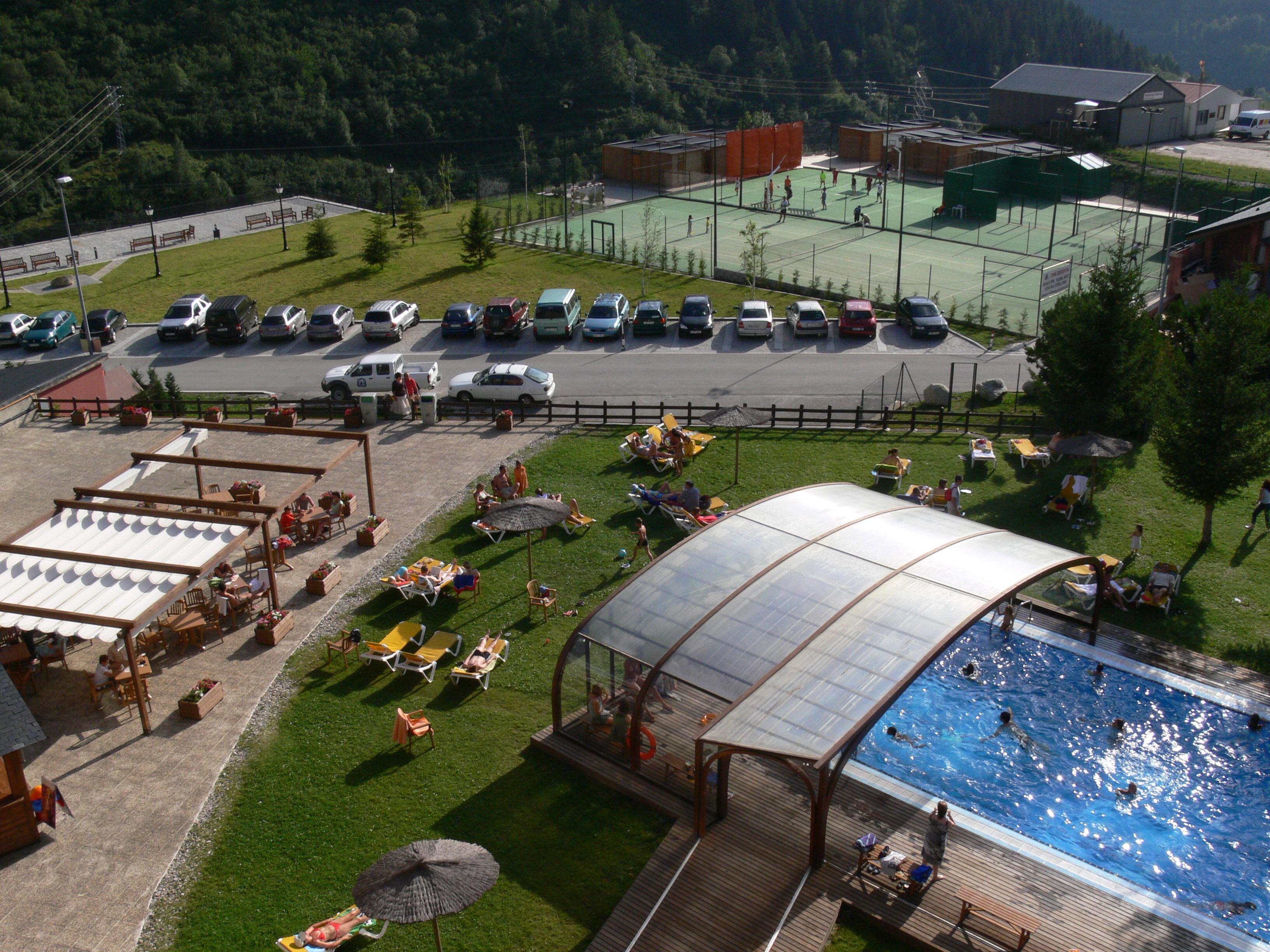 Hotel Montarto Бакейра-Берет Экстерьер фото