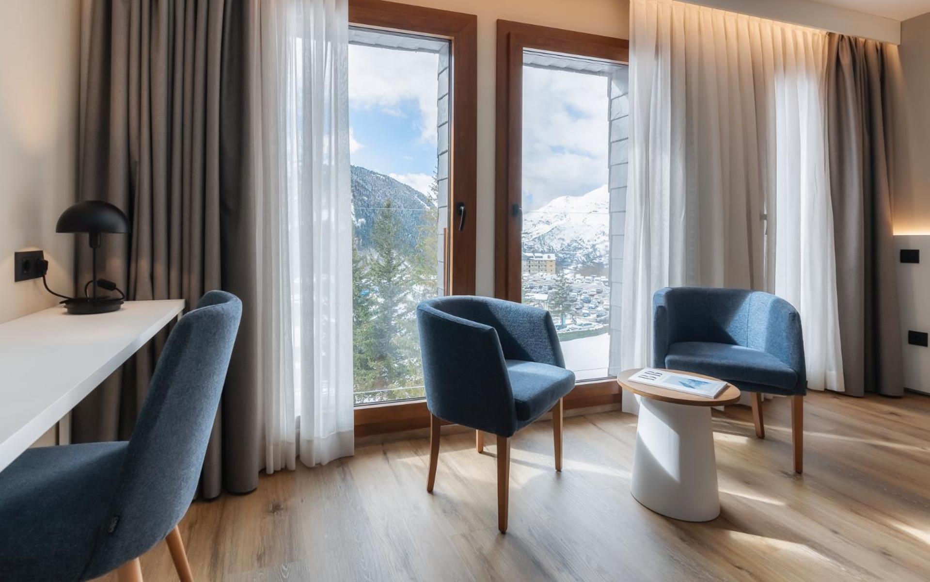 Hotel Montarto Бакейра-Берет Экстерьер фото