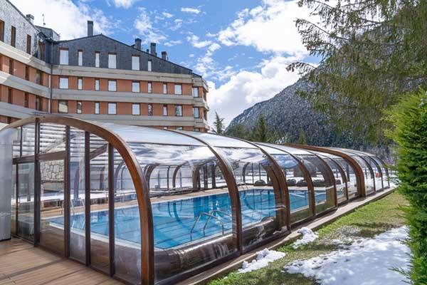 Hotel Montarto Бакейра-Берет Экстерьер фото